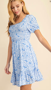Smocked Floral Print Dress (Blue)